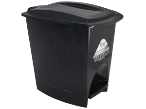 LIXEIRA PEDAL PLASTICA 07L PRETA RETANGULAR